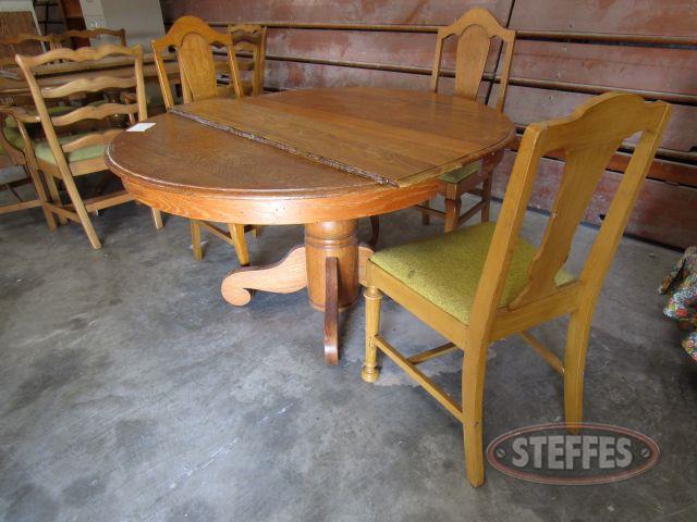 Wood Table - Chairs round pedestal table with 2 leaves, 3 chairs_1.JPG